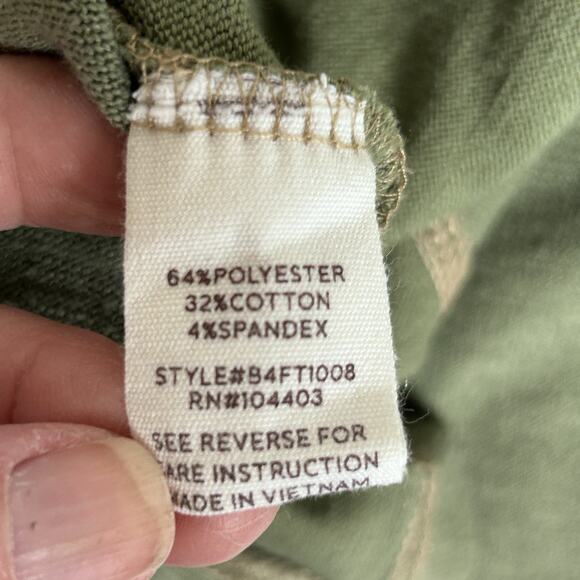 Blu Pepper Forest Green Women’s Sz L Top Henley contrast stitching - Picture 4 of 7